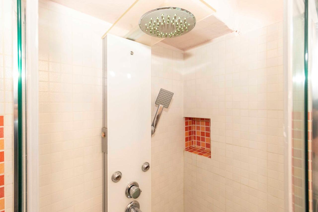 טורינו San Salvario Stylish Apartment מראה חיצוני תמונה